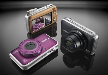 Компактная камера Canon PowerShot SX210 IS записывает HD-видео с 14-кратным «зумом»