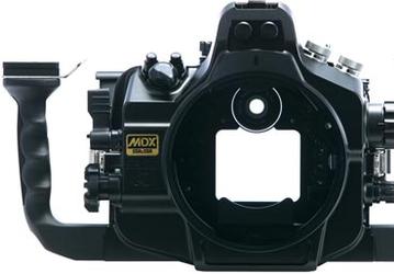 Камера Nikon D300s обзавелась боксом для подводной съемки