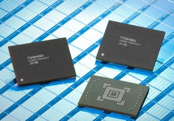 Toshiba втиснула 128 ГБ флэш-памяти и контроллер в модуль размерами 17 x 22 x 1,4 мм