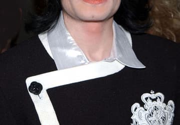 После смерти Michael Jackson «заработал» $1 млрд