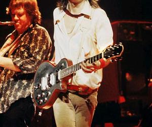 Ronnie Wood: Rod Stewart еще споет с The Faces 
