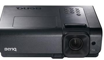 BenQ SP840 - HD-проектор высокой яркости для образовательных учреждений