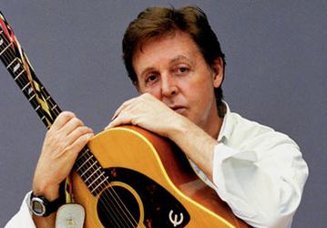 Сэр Paul McCartney подвергся нападению хулиганов