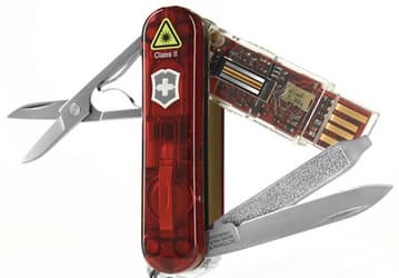 USB-накопитель объемом до 32 ГБ, встроенный в нож Victorinox, надежно защищен от взлома