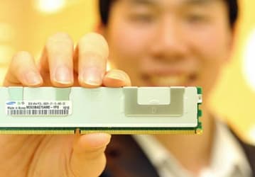 Samsung первой начинает поставки модулей серверной памяти объемом 32 ГБ