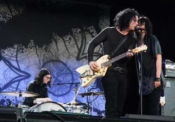 Новый альбом Dead Weather назвали Sea of Cowards