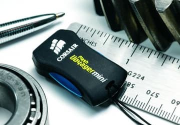 Corsair доводит объём компактной «флэшки» Voyager Mini до 32 ГБ