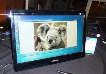Full HD ЖК-монитор с мультитач-управлением Samsung LD220Z