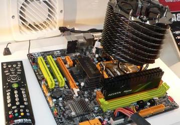 Фоторепортаж с CeBIT 2010: системные платы на чипсете AMD 890GX — часть вторая