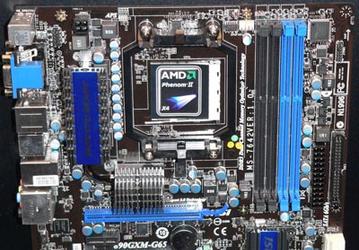 Фоторепортаж с CeBIT 2010: системные платы на чипсете AMD 890GX