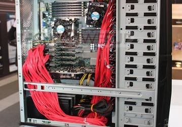 Patriot показала «самый быстрый ПК» с 40 SSD