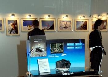 Камера Samsung NX10 вышла на российский рынок