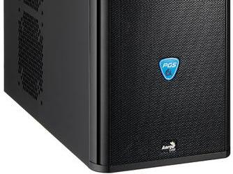 Aerocool представила на европейском рынке корпус QS 200 для материнских плат Micro-ATX