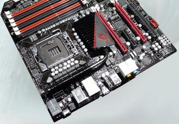 Фото дня: хорошо оснащенная системная плата ASUS ROG Rampage III Gene