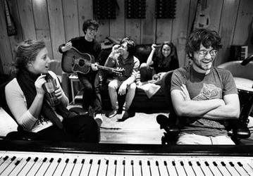 Ra Ra Riot сообщили трек лист и дату выхода нового альбома