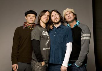 Red Hot Chili Peppers вновь появятся в студии 