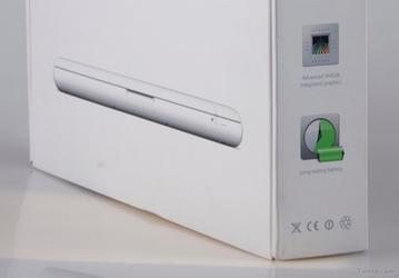 Новый белый MacBook оснащен процессором Core 2 Duo 2,4 ГГц и видео NVIDIA 320M