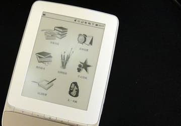 Электронная книга Motorola e-EM1 работает под управлением Android