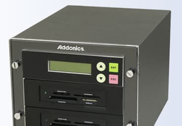 Addonics UFMDU — «ксерокс» для карт памяти