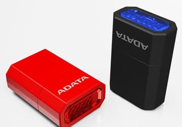 Картовод ADATA microReader так компактен, что его можно не вынимать из порта USB