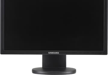 Samsung SyncMaster 2243DW и 2443DW: офисные мониторы с трансформируемой подставкой и разъемом DisplayPort