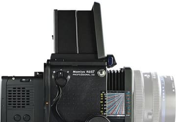 Mamiya начинает продажи среднеформатной камеры RZ22 с «исключительной ценой»