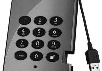 Apricorn увеличила объем защищенных накопителей Aegis Padlock до 750 ГБ
