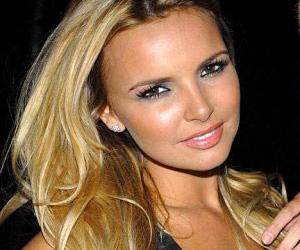 Nadine Coyle выпустит альбом на собственном лейбле