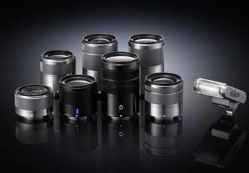 В ближайшие два года Sony обещает выпустить семь объективов для камер NEX-5 и NEX-3
