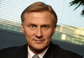 Nokia покидает глава мобильного подразделения