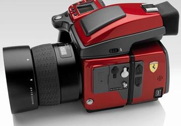 H4D Ferrari Limited Edition — что получится, если скрестить Hasselblad и Ferrari