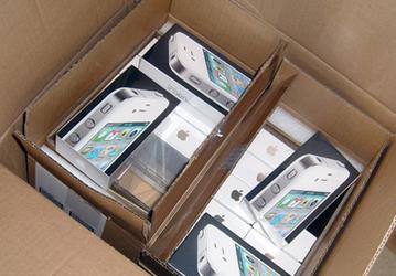 Белый iPhone станет доступен с завтрашнего дня