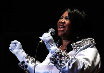 Aretha Franklin анонсировала релиз нового альбома A Woman Falling Out Of Love