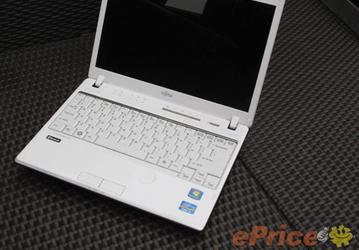Fujitsu Lifebook PH701 и SH561 — компактные ноутбуки на базе процессоров Intel Core второго поколения