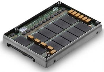 SSD Hitachi Ultrastar SSD400M поддерживают интерфейс SAS 6 Гбит/с