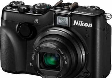 Линейку компактных камер Nikon возглавила модель COOLPIX P7100