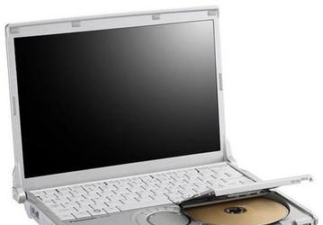 Время автономной работы защищенного ноутбука Panasonic Toughbook S10 достигает 12,5 часов