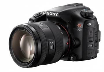 За день до премьеры: подробные фотографии зеркальной камеры Sony Alpha A77
