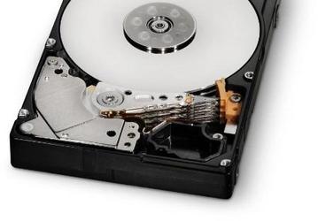 Hitachi GST начинает поставки самого быстрого HDD со скоростью вращения шпинделя 10 тыс. об/мин — Ultrastar C10K900 