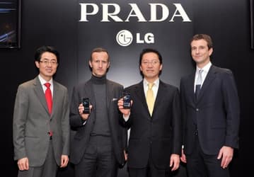PRADA и LG представили новый имиджевый смартфон