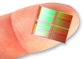 У Intel и Micron готов первый в мире чип NAND плотностью 128 Гбит