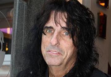 Alice Cooper объявил о завершении второго «Кошмара»