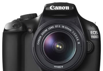 Зеркальная камера Canon EOS 1100D относится к начальному уровню