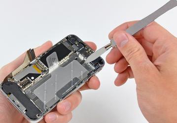 Недорогая модель iPhone может лишиться флэш-памяти