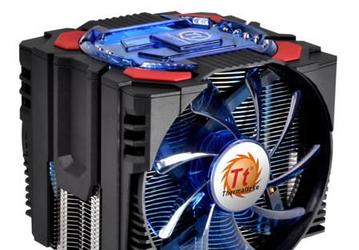 Процессорная система охлаждения Thermaltake Frio OCK весит 1093 грамма