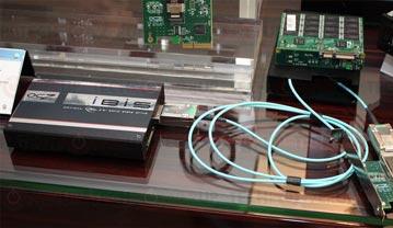 OCZ показала твердотельный накопитель IBIS XL с оптическим интерфейсом HSDL