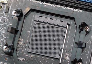 Фото дня: системная плата для процессоров AMD Bulldozer