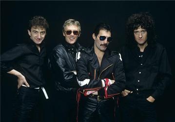 Queen выпустит переиздание пяти альбомов в честь 40-летия
