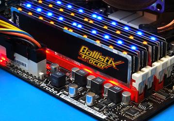 Модули памяти Crucial Ballistix Smart Tracer украшены светодиодами и оснащены датчиками температуры