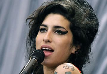 Amy Winehouse нашли мертвой в лондонской квартире